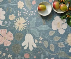 Cotswolds Strawberry Fields Power Loomed Rug|RIFLE PAPER Co. Clearance