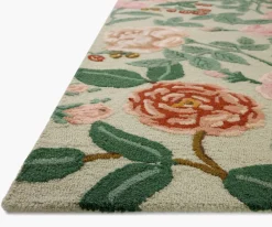 Highgrove Roses Wool Hooked Rug|RIFLE PAPER Co. Outlet